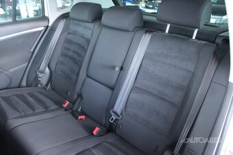 Volkswagen Tiguan 2,0 TDi 103 kW 4 MOTION SPORT - 5