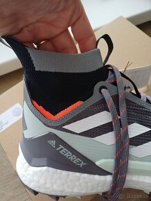 Topánky adidas TERREX Free Hiker 2, č.40 - 5