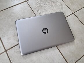 15.6" HP 255 G5/ AMD 4x2.4GHz/ 8GB RAM/ 256 SSD/AMD Graf - 5