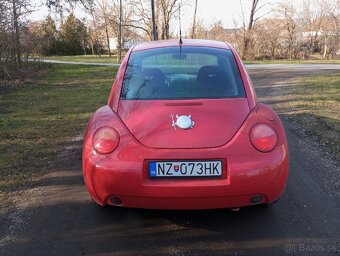 Volkswagen NewBeetle - 5