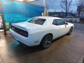 Dodge Challenger 3,6sxt plus - 5