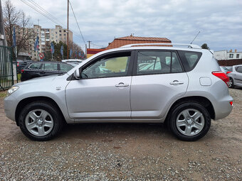 Toyota RAV4 2.2 D-4D 4x4- AJ NA SPLÁTKY OD 73,50e - 5