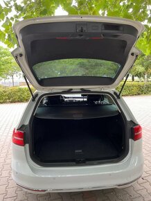 Volkswagen Passat Variant 2.0 TDI BMT Highline - 5