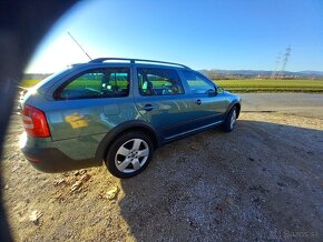 Škoda octavia scout 2.0 TDI 4x4 - 5