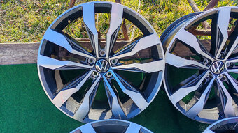 5x112 R20 --- VW TIGUAN R - LINE - 5