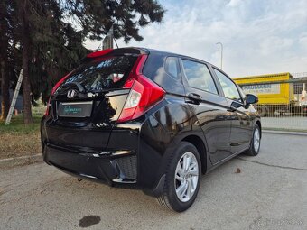 Predám  Honda Jazz 1.3 i-VTEC Comfort CVT - 5