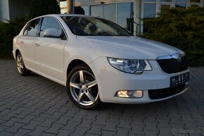 ŠKODA SUPERB II 2.0TDI ELEGANCE, ELEKTRÓNY R17, KOŽA, XENÓNY - 5