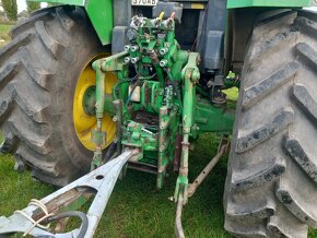 Traktor John Deere 6910 - 5