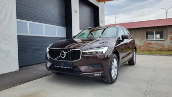 Volvo XC60 B4 Momentum Pro AWD A/T - 5