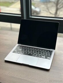 Macbook Pro - 5