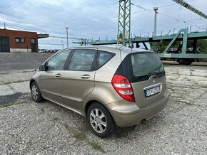 Mercedes Benz A - 5