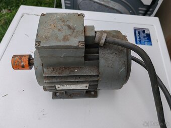 Elektromotor patkovy 0.75 kw 750w 1410ot/min - 5