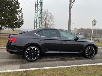 Škoda Superb 2.0 TDI 110kW DSG Sport - 5