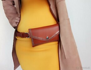 hnedá CROSSBODY - 5