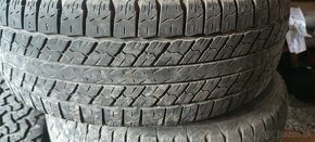 255/70 R15 C 6x139.7 M+S - 5