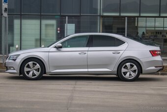 Škoda Superb 2.0 TDI L&K EU6 - 5