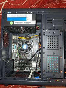 PC Intel Pentium G3220 - 5