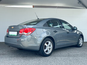 12- CHEVROLET Cruze, 2009, benzín, 1.6i, 83 kW - 5