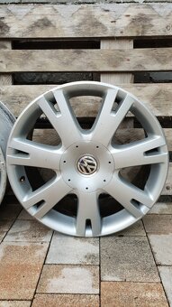 VW Ronal 8 x 18 - 5