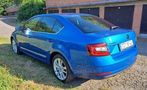 Škoda Octavia 3, Čr, po servisu, full LED světla, keyless - 5