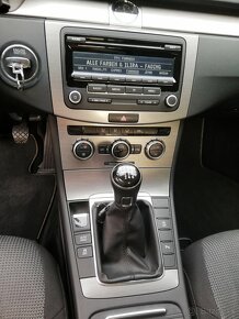 Predám VW passat 1.6TDI - 5