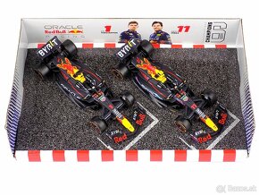 Dvojset  F1 FERRARI a RED BULL  1:43 Bburago - 5