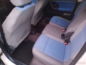 Predám Škoda Roomster Clasik 1.4. TDI diesel 55 kw rok 2007 - 5