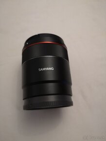 Samyang AF 24mm f/8FE Na Sony E Cena 199€ - 5