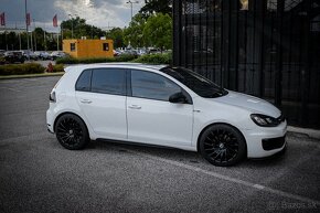 Volkswagen Golf 6 GTI - 5