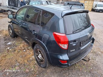 Toyota rav4 2,2dcat nahradne diely - 5