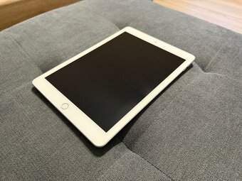 iPad 6 - 32 GB, Silver - 5