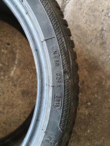 235/40 R18 zimne - 5