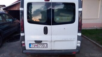 Vivaro 1.9 dti - 5