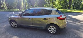 Renault Megane 1.6 16V - 5