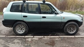 Toyota RAV4 4 - 5