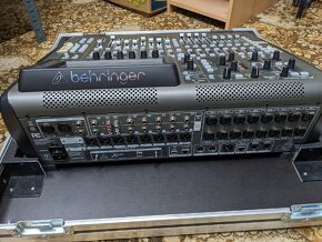 Behringer x32 compact - 5