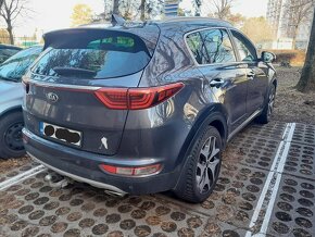 Kia Sportage 2,0 CRDi ■ PLNÁ VÝBAVA - 5