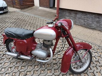 Jawa 250 - 5