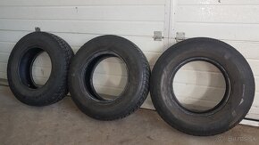 Predám 3ks zimné pneu 225/70 R15 C - 5