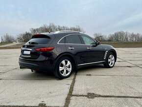 Infiniti FX30D 2011 - 5