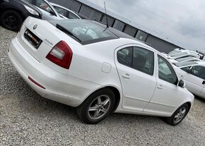 Škoda Octavia 1,6 TDI Ambiente nafta manuál 77 kw - 5