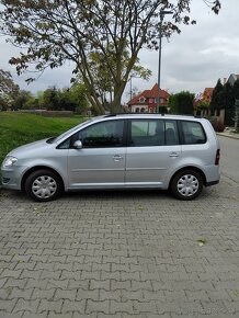 Volkswagen touran 1.9 TDI rok výroby 2009 - 5