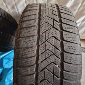 Sada zimne pneu Pirelli Sottozero 3 245/45 R18 100V M+S - 5