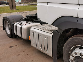 Prodám tahač návěsů MERCEDES-BENZ ACTROS 1845 E6 low deck - 5