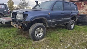 Toyota Land Cruiser 100 4.2 diesel, 4.7 benzin - 5