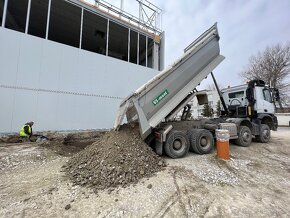 búracie a demolačné práce, recyklovanie stavebnej sute,báger - 5