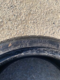 Debica 225/40 R18 zimné pneumatiky - 5