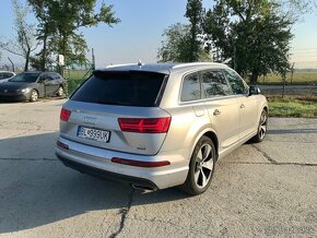 AUDI Q7 - 5