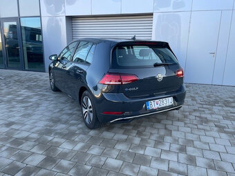 VOLKSWAGEN eGOLF Comfortline - 5