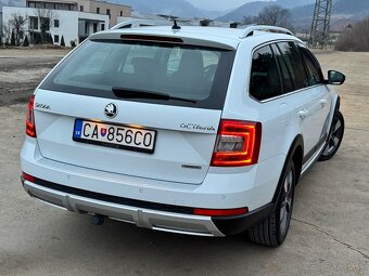 Skoda Octavia scout 2.0 tdi DSG 4x4 - 5